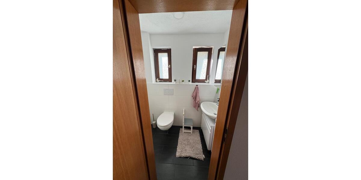 Einfamilienhaus Oberndorf am Neckar - 6 Zimmer, 163 m&sup2;, 310.000&euro; | Angebot:25256803