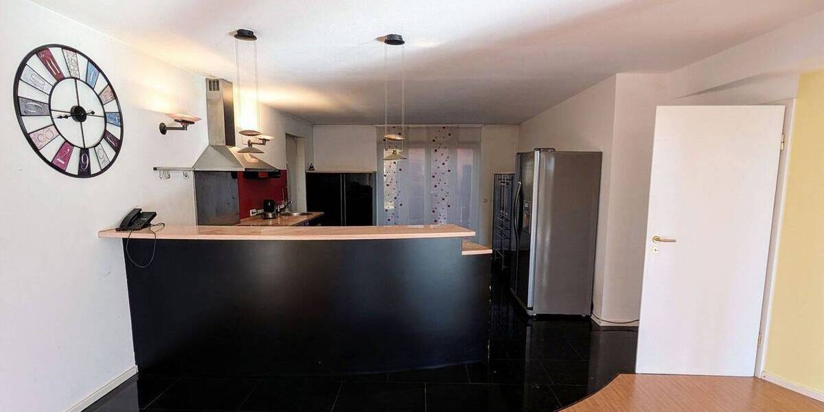 Einfamilienhaus Tuttlingen - 8 Zimmer, 299 m&sup2;, 550.000&euro; | Angebot:25708565