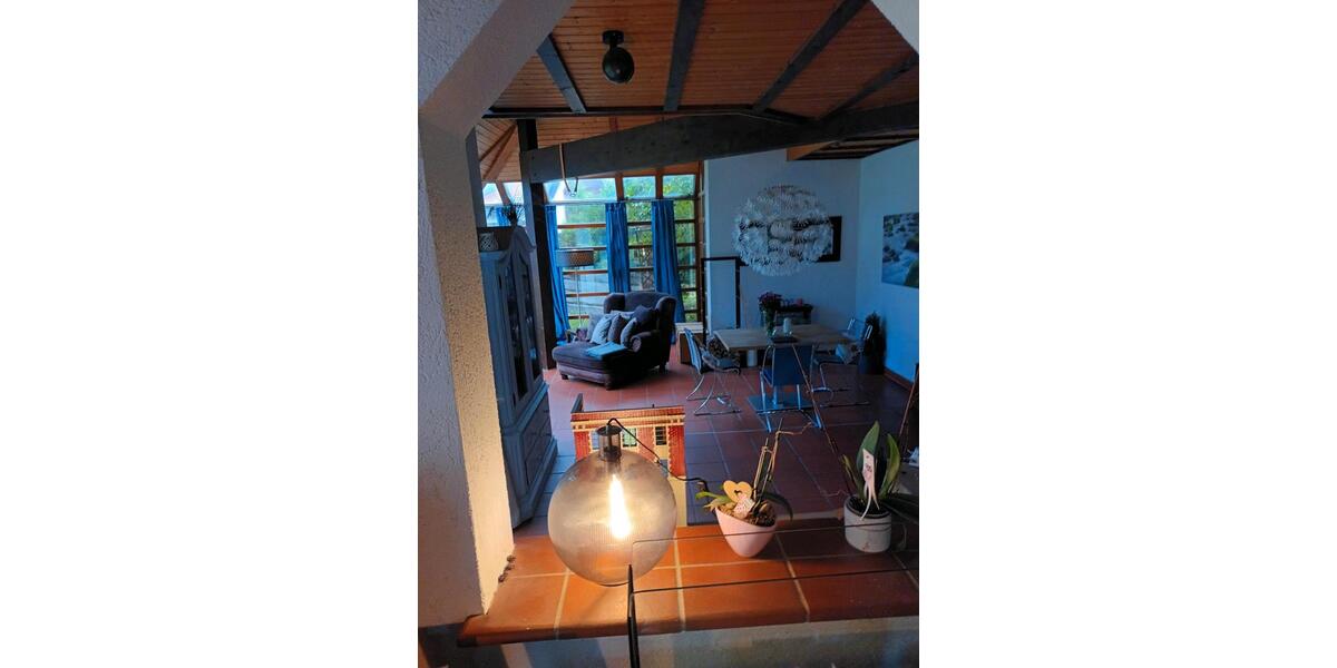 Villa Unterkirnach - 5 Zimmer, 190 m&sup2;, 399.000&euro; | Angebot:26986013