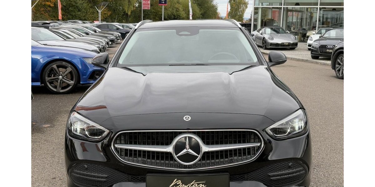 Mercedes-Benz C 300 d/AVANTGARDE/PANORAMA/ACC/KAMERA/DAB/LED 44.969 km 33.900 &euro; Villingen-Schwenningen 78054