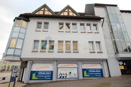 Wohnung Villingen-Schwenningen Schwenningen - 3 Zimmer, 153 m&sup2;, 550&euro; | Angebot:26727642