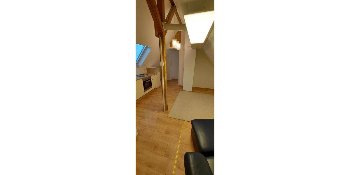 Dachgeschoßwohnung Villingen-Schwenningen Schwenningen - 1 Zimmer, 45 m&sup2;, 700&euro; | Angebot:25725058