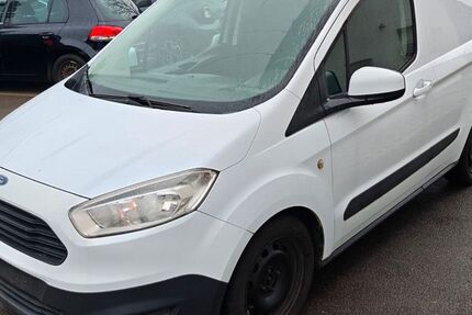 Ford Transit 136.000 km 5.058 &euro; Aldingen 78554