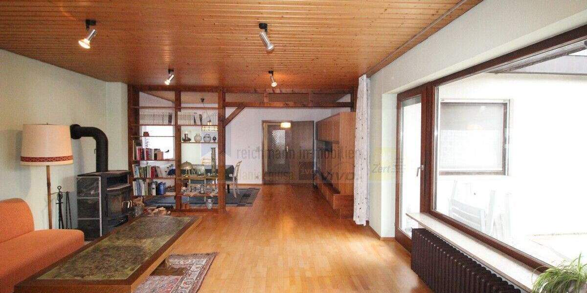 Bungalow Villingen-Schwenningen Villingen - 6 Zimmer, 143 m&sup2;, 439.000&euro; | Angebot:25692108