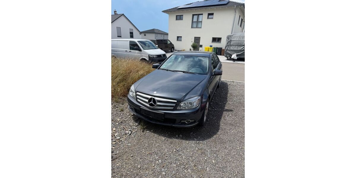 Mercedes-Benz C 180 73.876 km 9.500 &euro; Tuningen 78609
