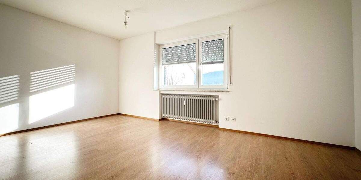 Etagenwohnung Wurmlingen - 4 Zimmer, 102 m&sup2;, 790&euro; | Angebot:25662399