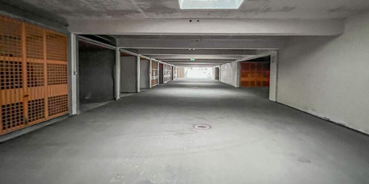 Garagen / Stellplätze Villingen-Schwenningen Villingen - 20.000&euro; | Angebot:25915875