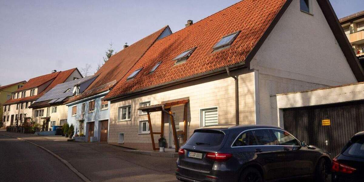 Einfamilienhaus Trossingen - 9 Zimmer, 192 m&sup2;, 295.000&euro; | Angebot:25671081