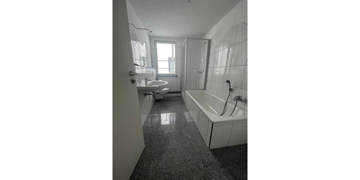 Etagenwohnung Tuttlingen - 2 Zimmer, 55 m&sup2;, 180.000&euro; | Angebot:25047733