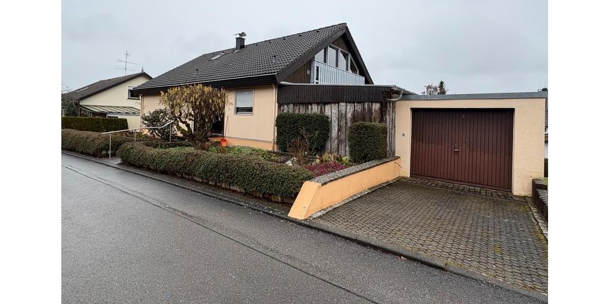 Einfamilienhaus Villingendorf - 9 Zimmer, 208 m&sup2;, 485.000&euro; | Angebot:25625092
