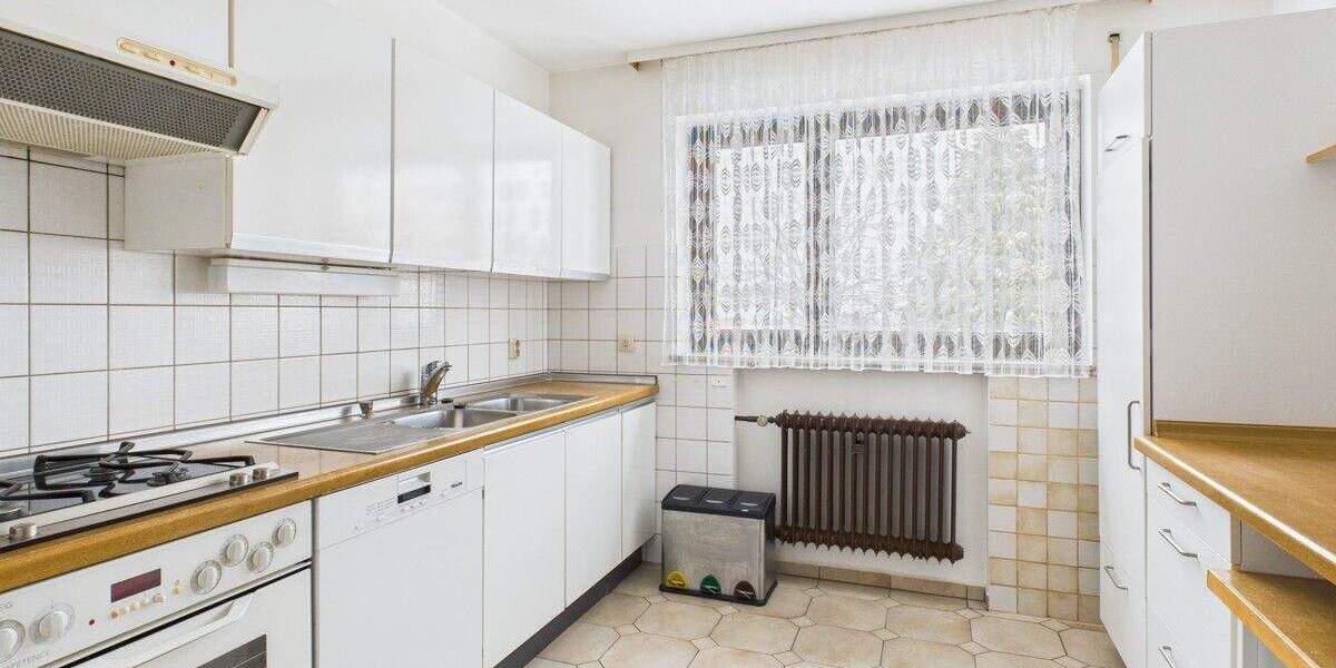 Mehrfamilienhaus, Wohnhaus Rottweil - 8 Zimmer, 187 m&sup2;, 465.000&euro; | Angebot:25742612