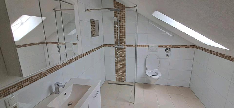 Dachgeschoßwohnung Zimmern ob Rottweil - 3 Zimmer, 62 m&sup2;, 700&euro; | Angebot:25838296