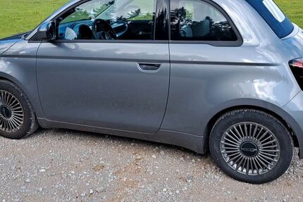 Fiat 500e 18.000 km 18.800 &euro; Villingen-Schwenningen 78052