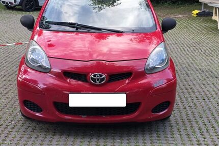 Toyota Aygo (X) 215.100 km 1.699 &euro; Tuttlingen 78532