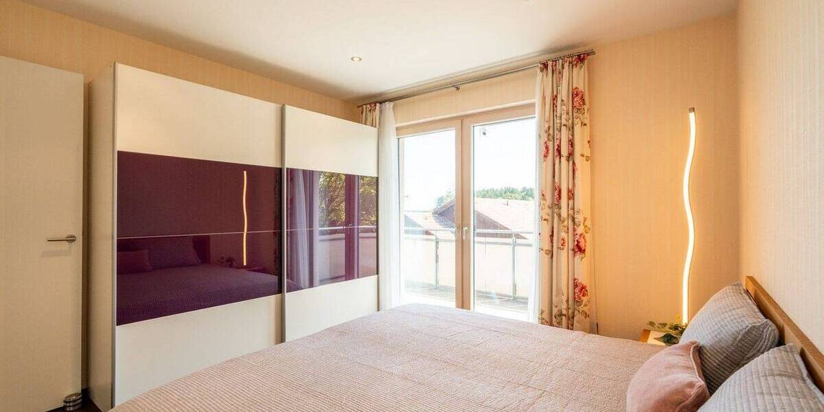 Mehrfamilienhaus, Wohnhaus Löffingen Dittishausen - 7 Zimmer, 257 m&sup2;, 999.000&euro; | Angebot:25678725