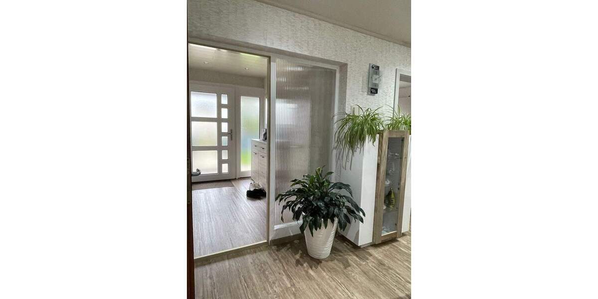 Bungalow Bad Dürrheim - 5 Zimmer, 143 m&sup2;, 379.000&euro; | Angebot:25684282