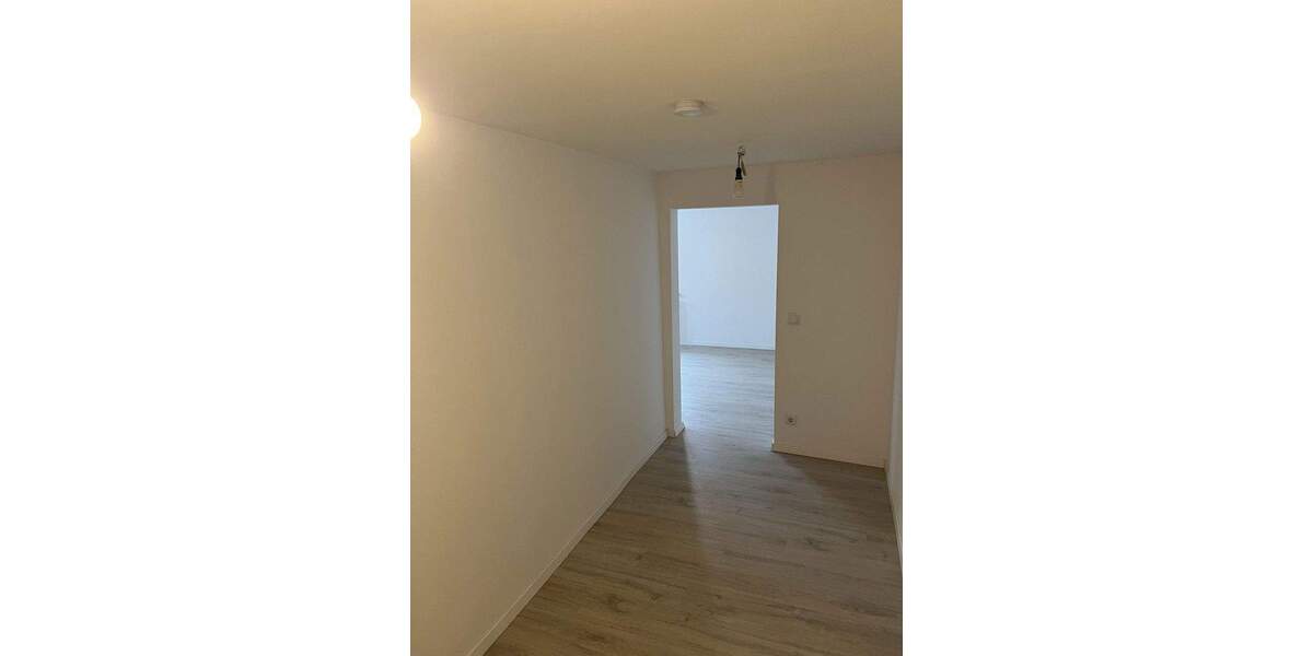 Etagenwohnung Schömberg - 3 Zimmer, 69 m&sup2;, 830&euro; | Angebot:25755927