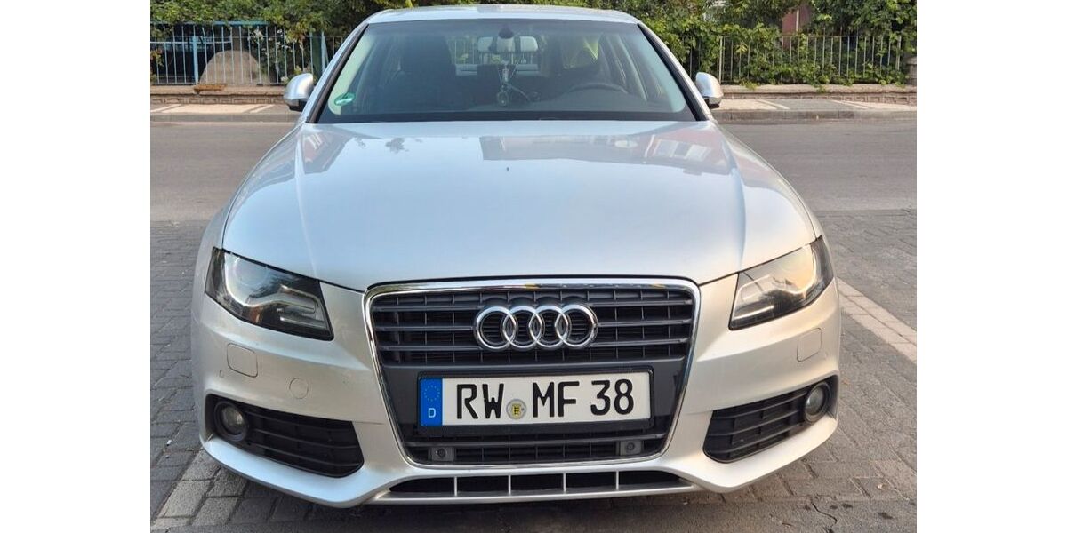 Audi A4 174.000 km 7.300 &euro; Rottweil 78628