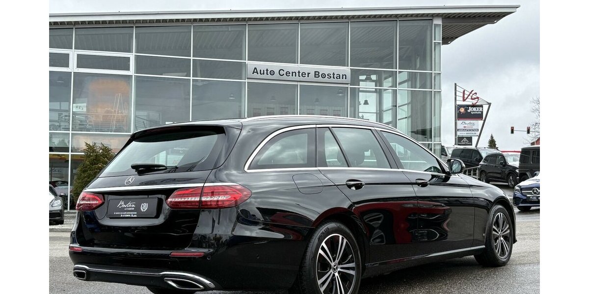 Mercedes-Benz E 200 d VIRTUAL+COCKPIT/KAMERA/NAVI/CARPLAY/SHZ 109.838 km 28.900 &euro; Villingen-Schwenningen 78054