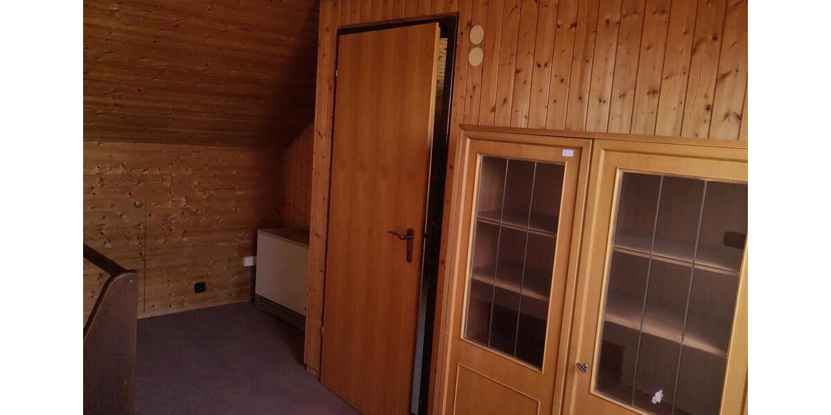Einfamilienhaus Aldingen - 6 Zimmer, 142 m&sup2;, 239.000&euro; | Angebot:26876430