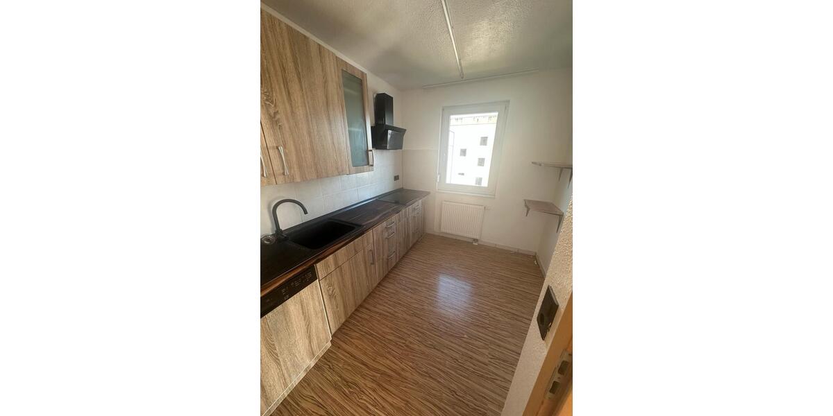Etagenwohnung Villingen-Schwenningen Schwenningen - 5 Zimmer, 112 m&sup2;, 1.470&euro; | Angebot:26606545
