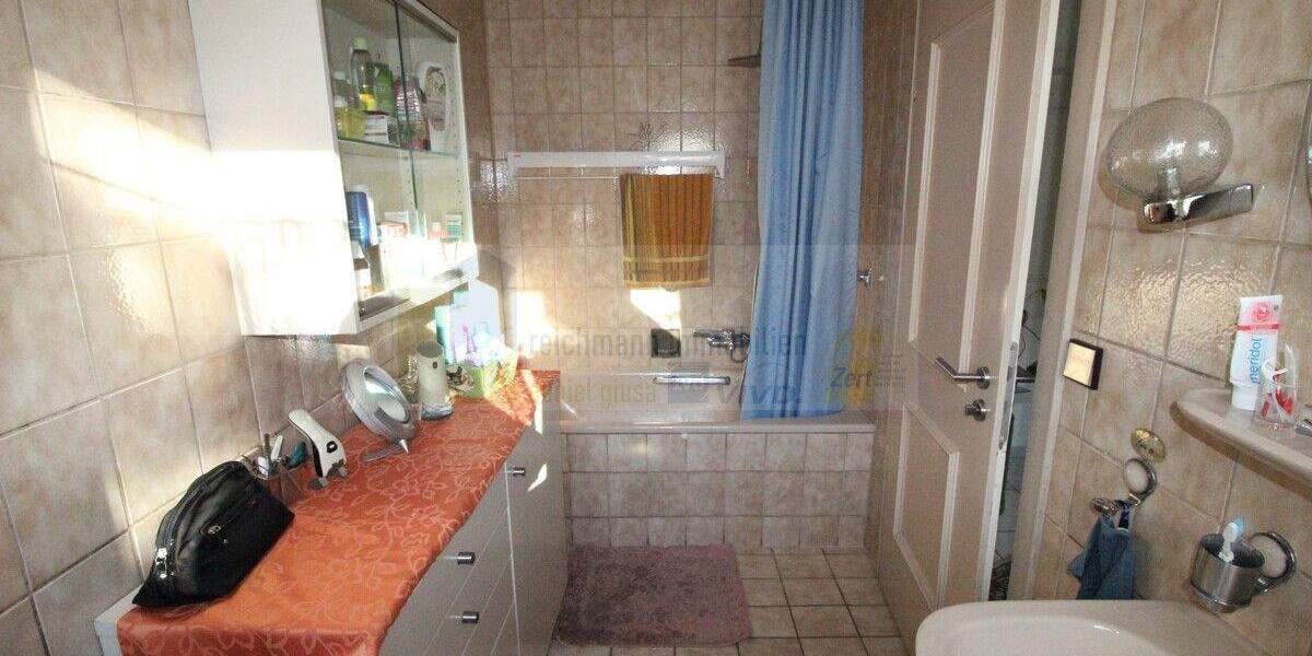 Mehrfamilienhaus, Wohnhaus Hüfingen - 5 Zimmer, 150 m&sup2;, 695.000&euro; | Angebot:25738198