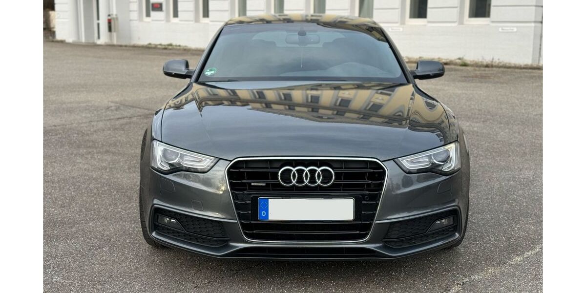 Audi A5 216.000 km 13.000 &euro; Oberndorf am Neckar 78727