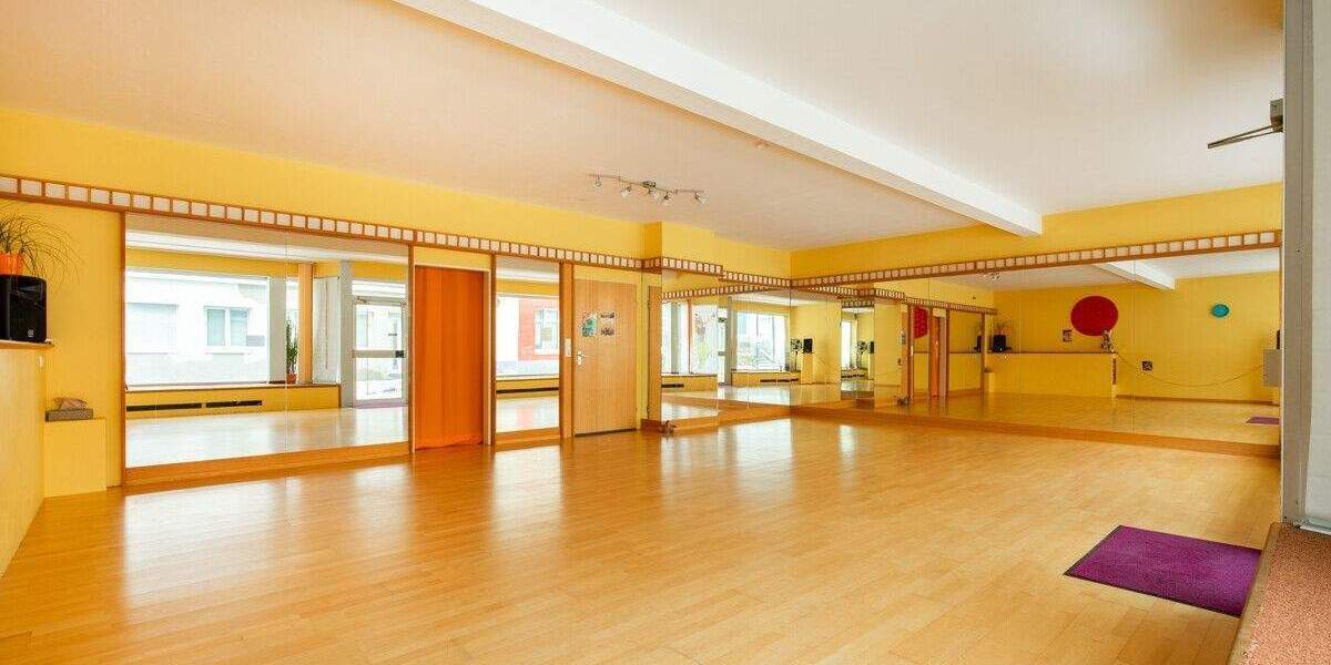 Mehrfamilienhaus, Wohnhaus Titisee-Neustadt Neustadt - 8 Zimmer, 152 m&sup2;, 399.000&euro; | Angebot:25797708