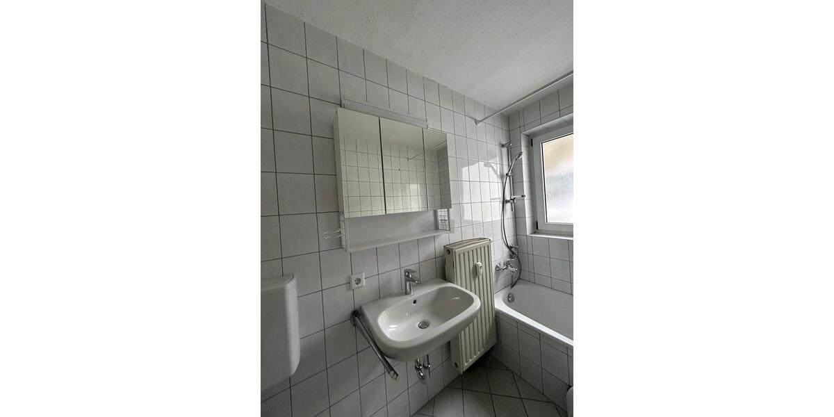 Etagenwohnung Tuttlingen - 2 Zimmer, 71 m&sup2;, 780&euro; | Angebot:25407190