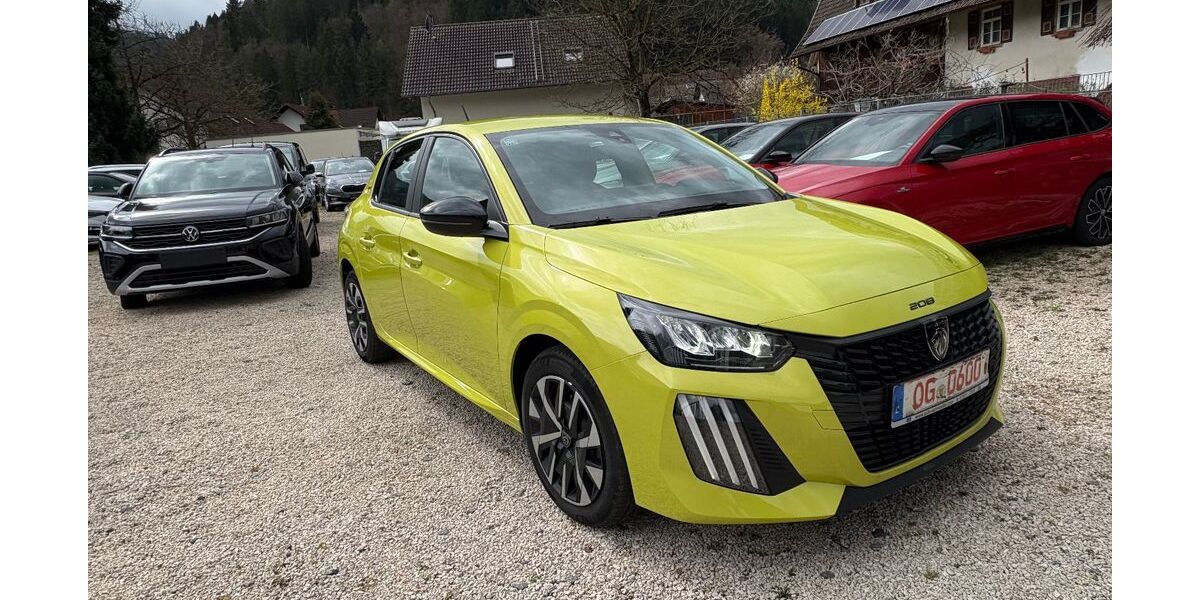 Peugeot 208 20.300 km 15.900 &euro; Gutach 77793