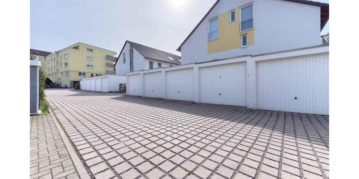 Reihenmittelhaus Villingen-Schwenningen Villingen - 5 Zimmer, 136 m&sup2;, 412.000&euro; | Angebot:26502021