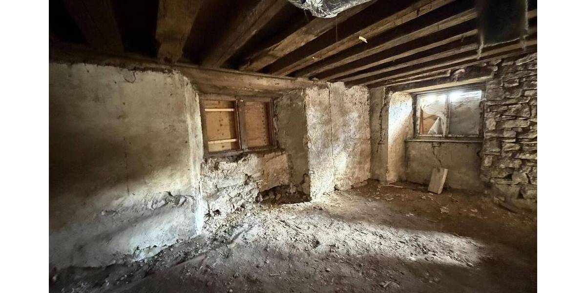 Mehrfamilienhaus, Wohnhaus Bad Dürrheim Hochemmingen - 1 Zimmer, 200 m&sup2;, 110.000&euro; | Angebot:25682610