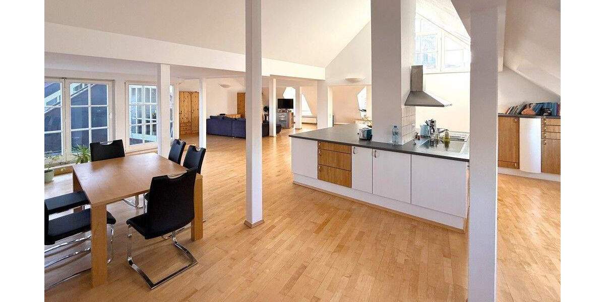 Etagenwohnung Villingen-Schwenningen Villingen - 3 Zimmer, 184 m&sup2;, 498.000&euro; | Angebot:25801906