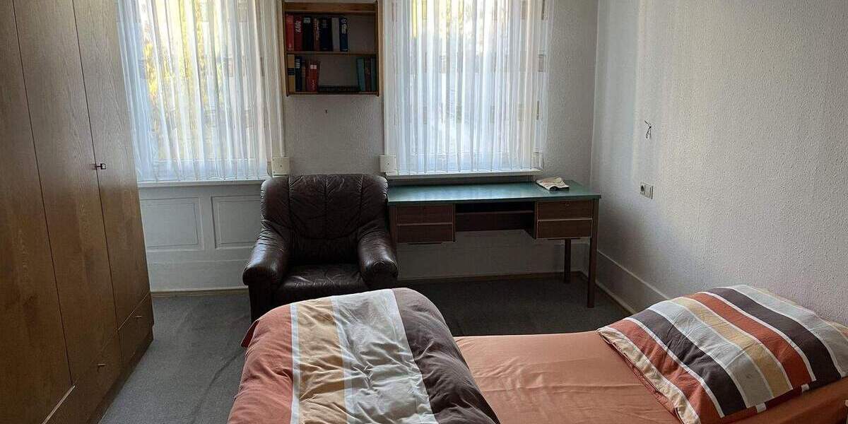 Mehrfamilienhaus, Wohnhaus Tuttlingen - 9 Zimmer, 189 m&sup2;, 285.000&euro; | Angebot:25670863