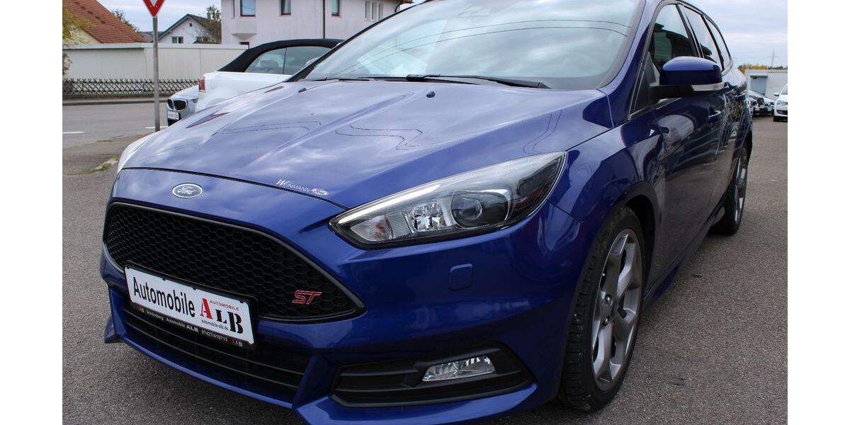 Ford Focus 174.000 km 11.950 &euro; Schömberg 72355