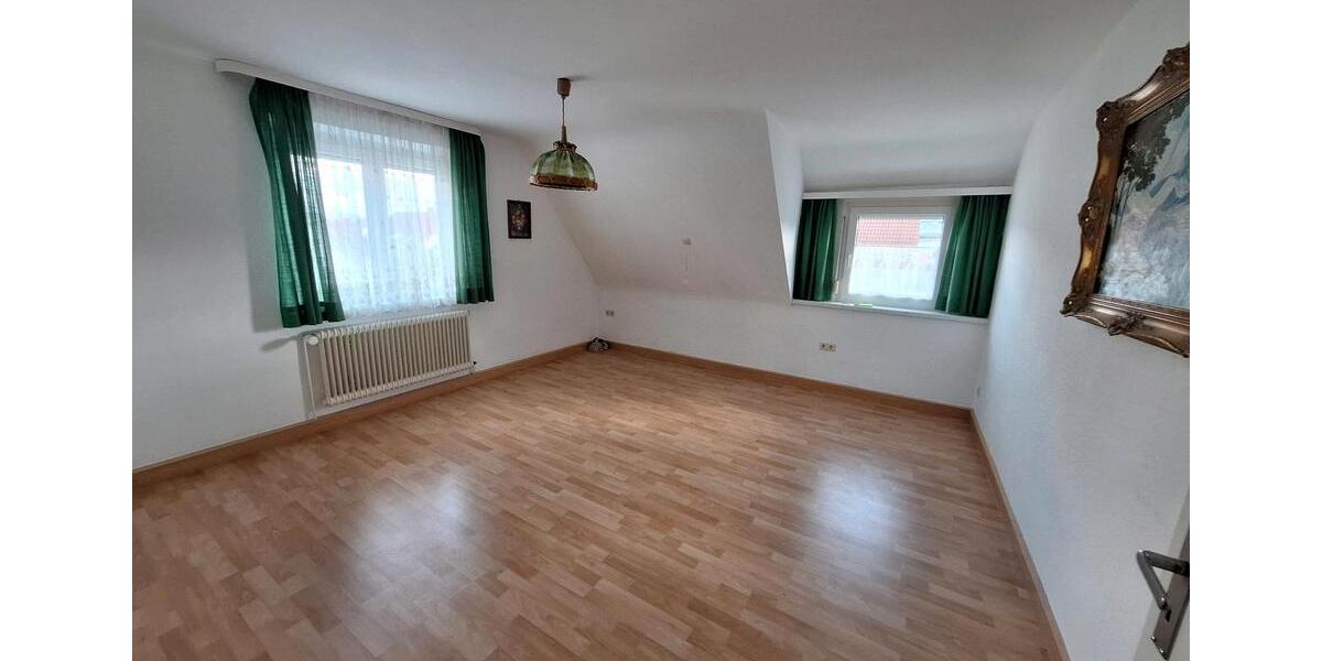 Mehrfamilienhaus, Wohnhaus Villingen-Schwenningen Schwenningen - 8 Zimmer, 202 m&sup2;, 525.000&euro; | Angebot:23593702