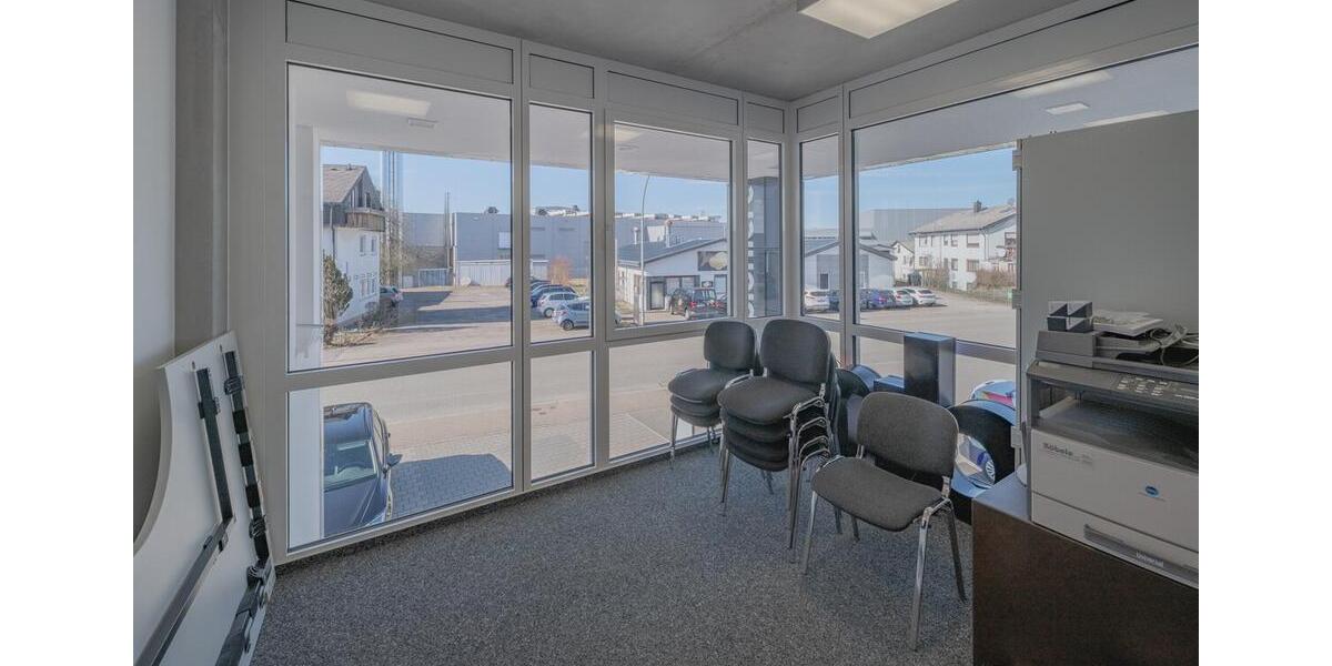 Gewerbeobjekt Schramberg - 1.100&euro; | Angebot:25367681