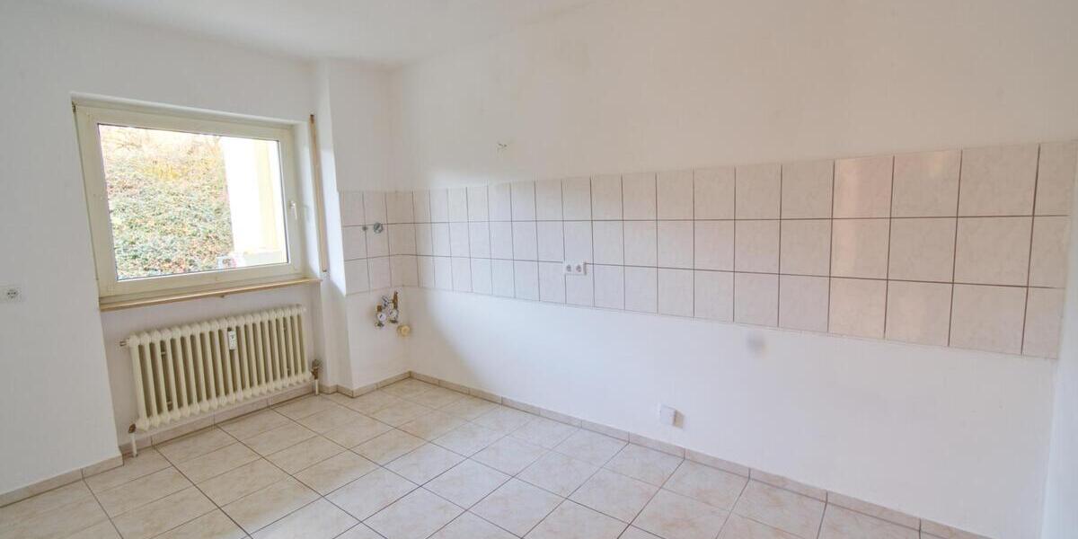 Helle 3,5 Zimmer-Erdgeschosswohnung mit eigenem Eingang, Balkon und TG-Stellplatz - Erdgeschoßwohnung Villingen-Schwenningen Schwenningen | Angebot:23555221