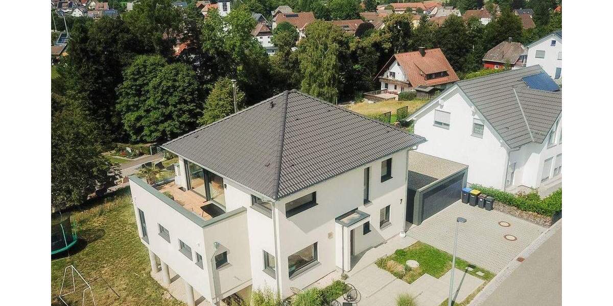 Einfamilienhaus Friedenweiler / Rötenbach Rötenbach - 7 Zimmer, 194 m&sup2;, 825.000&euro; | Angebot:25772009
