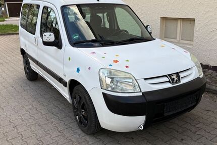 Peugeot Partner 116.900 km 3.299 &euro; Villingen Schwenningen 78048