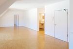 Dachgeschoßwohnung Villingen-Schwenningen Schwenningen - 2 Zimmer, 101 m&sup2;, 960&euro; | Angebot:25365437