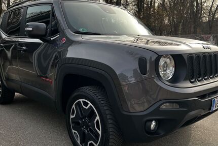 Jeep Renegade 95.400 km 14.990 &euro; Villingen-Schwenningen 78054