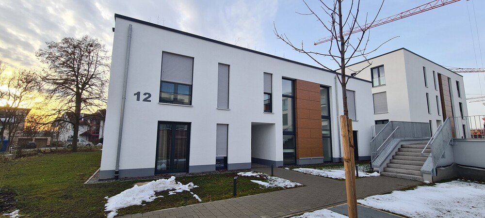 Exklusive 2,5 Zimmer-Neubauwohnung mit viel Platz, sonniger Terrasse, Einbauküche und TG-Stellplatz - Erdgeschoßwohnung Villingen-Schwenningen Schwenningen | Angebot:25181350