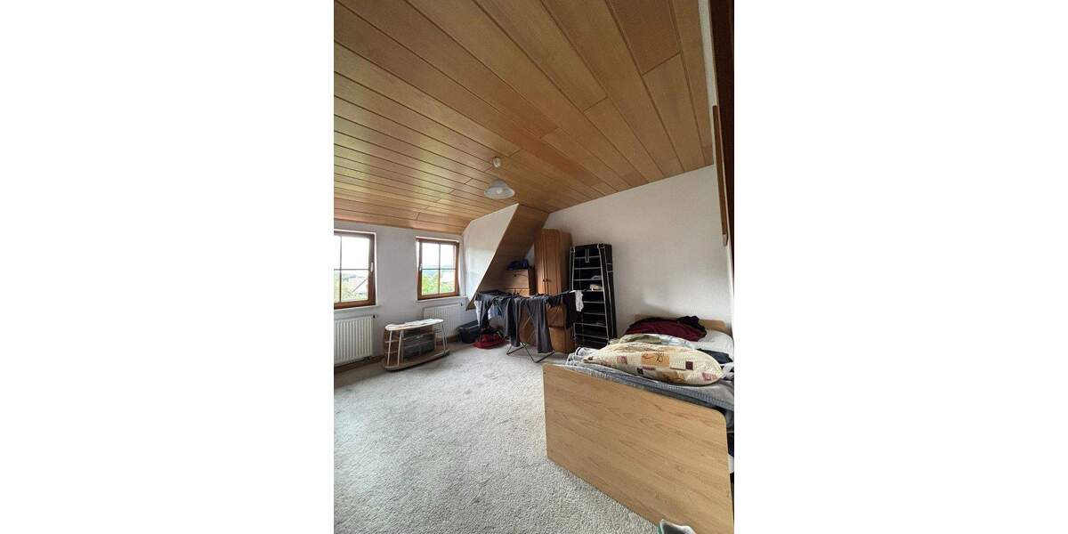 Mehrfamilienhaus, Wohnhaus Reichenbach am Heuberg - 7 Zimmer, 170 m&sup2;, 175.000&euro; | Angebot:25866992