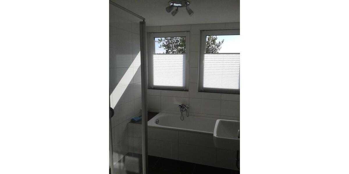 Dachgeschoßwohnung Villingen-Schwenningen Schwenningen - 3 Zimmer, 85 m&sup2;, 780&euro; | Angebot:26578957