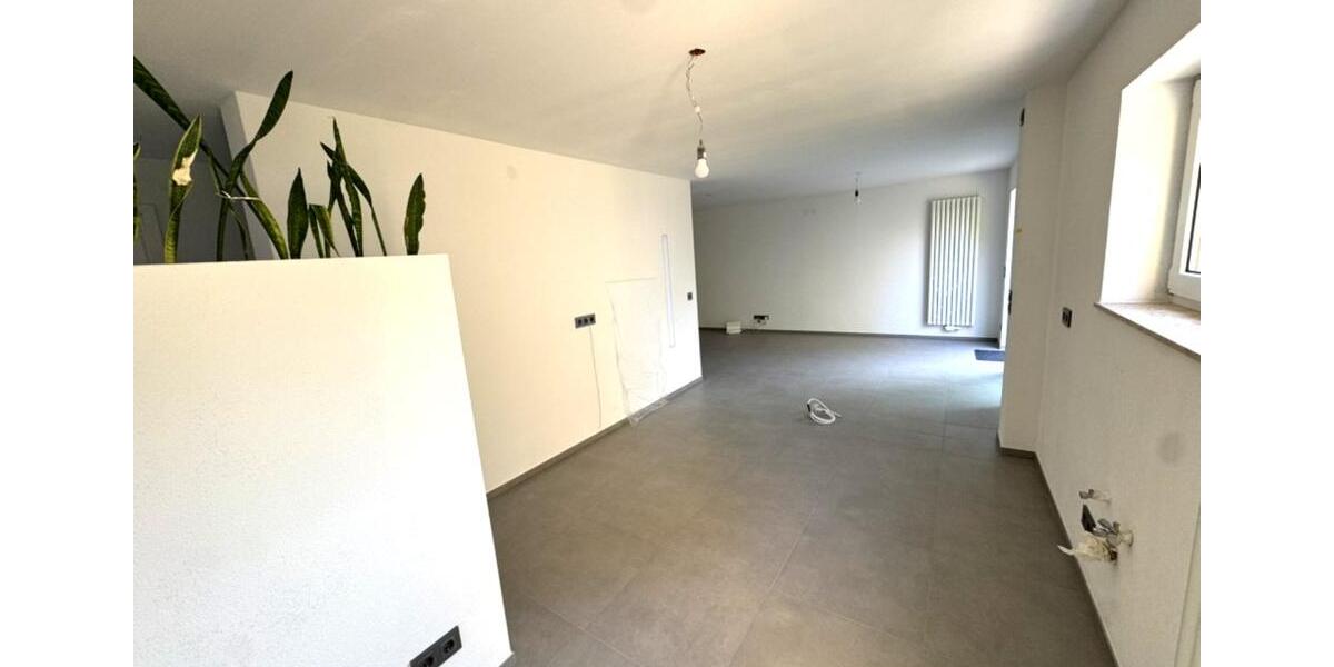 Etagenwohnung Geisingen - 2.5 Zimmer, 83 m&sup2;, 263.000&euro; | Angebot:25436273
