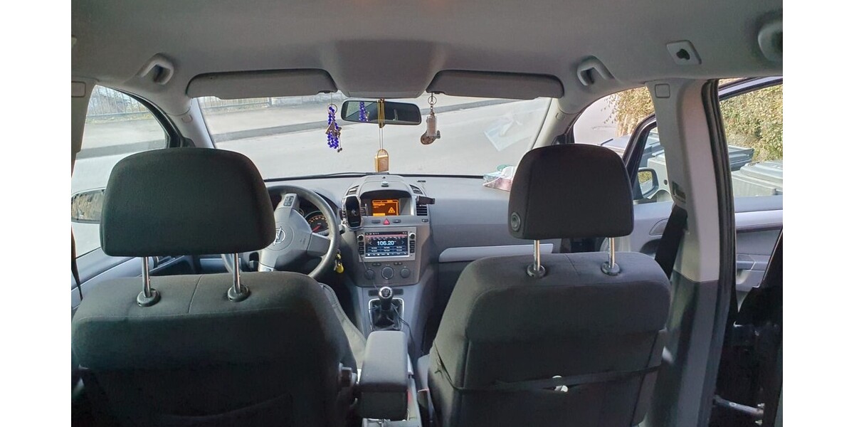 Opel Zafira 207.000 km 3.500 &euro; Hornberg 78132