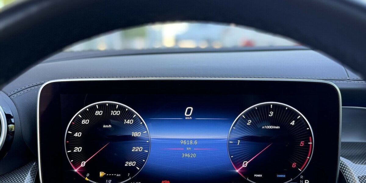 Mercedes-Benz GLC 300 d AMG/PANORAMA/4-MATIC/NAVI/MBUX/1.HAND 39.620 km 52.900 &euro; Villingen-Schwenningen 78054