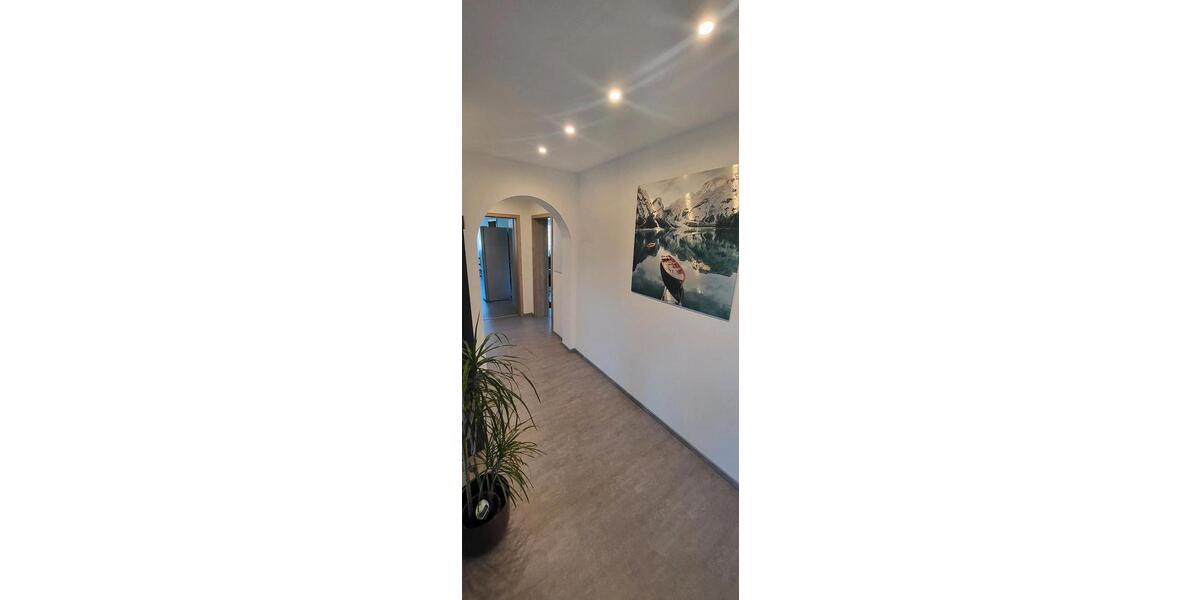 Etagenwohnung Dietingen - 6 Zimmer, 133 m&sup2;, 1.000&euro; | Angebot:26566573