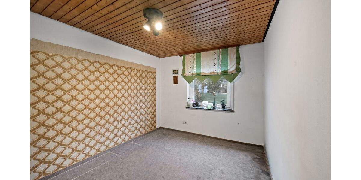 Einfamilienhaus Dietingen - 7 Zimmer, 306 m&sup2;, 497.000&euro; | Angebot:25776556